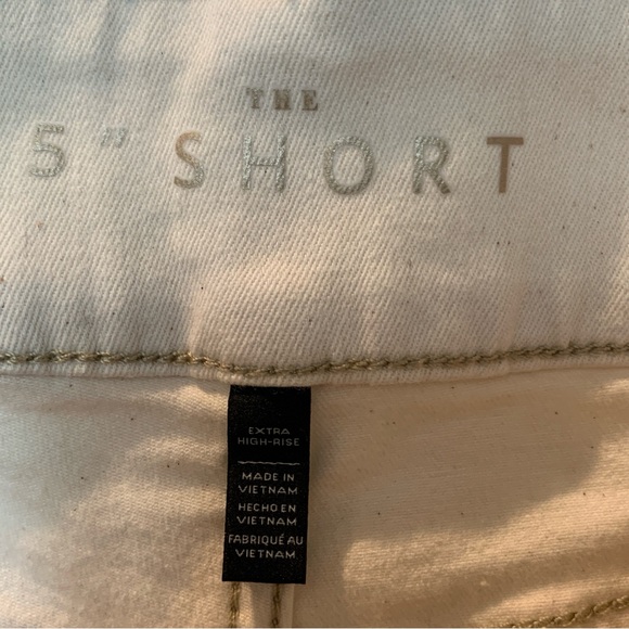 WHITE HOUSE BLACK MARKET Women’s Belted High Waist Short Cream Size 4 - Picture 11 of 15